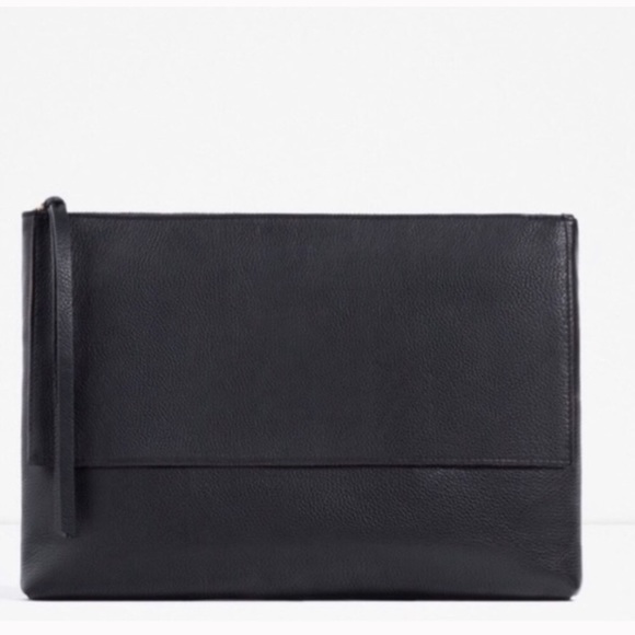 ZARA 100% LEATHER LARGE BLACK CLUTCH ZIP TASSLE BRAND NEW WITH TAGS BLOGGERS FAV